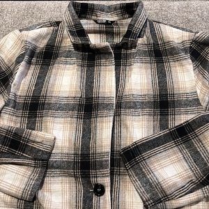 SHEIN 4XL (equates to 3XL) one button Jacket. Fake pockets. 28 in long.